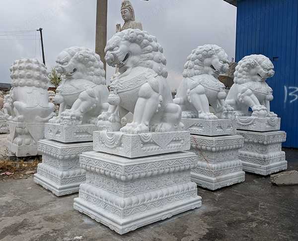 景觀(guān)雕塑定制——天安門(mén)笑獅子